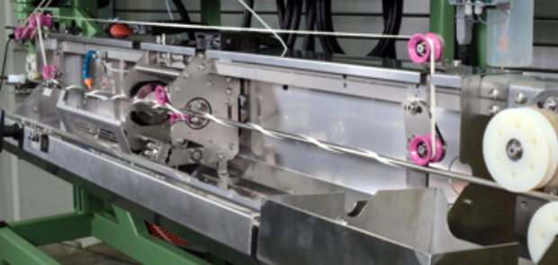 Dry friction cleaning